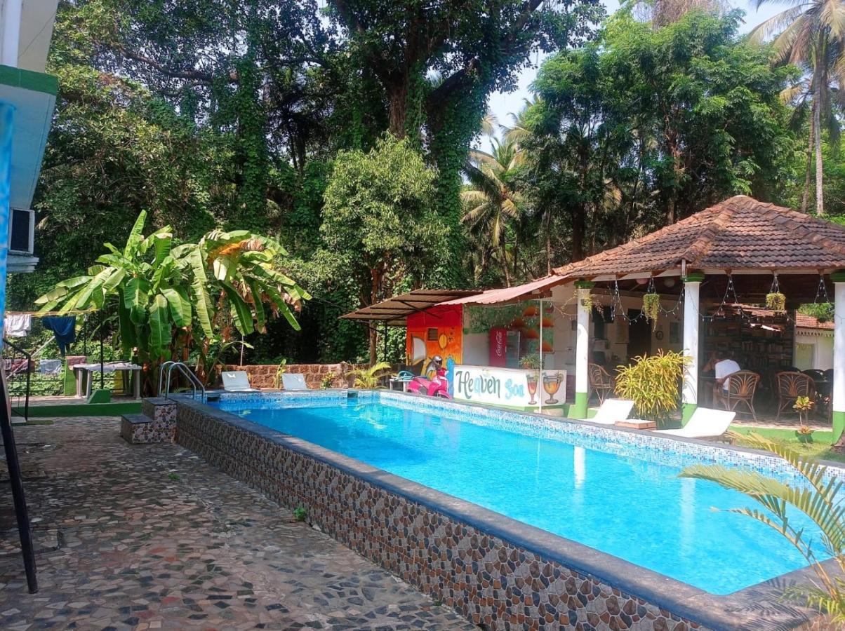 Heaven Goa Guesthouse Benaulim Exterior photo